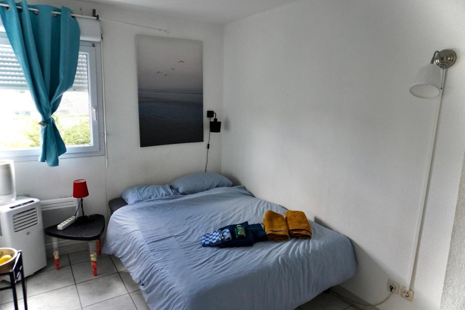 T2 Lumineux Et Piscine * Montpellier