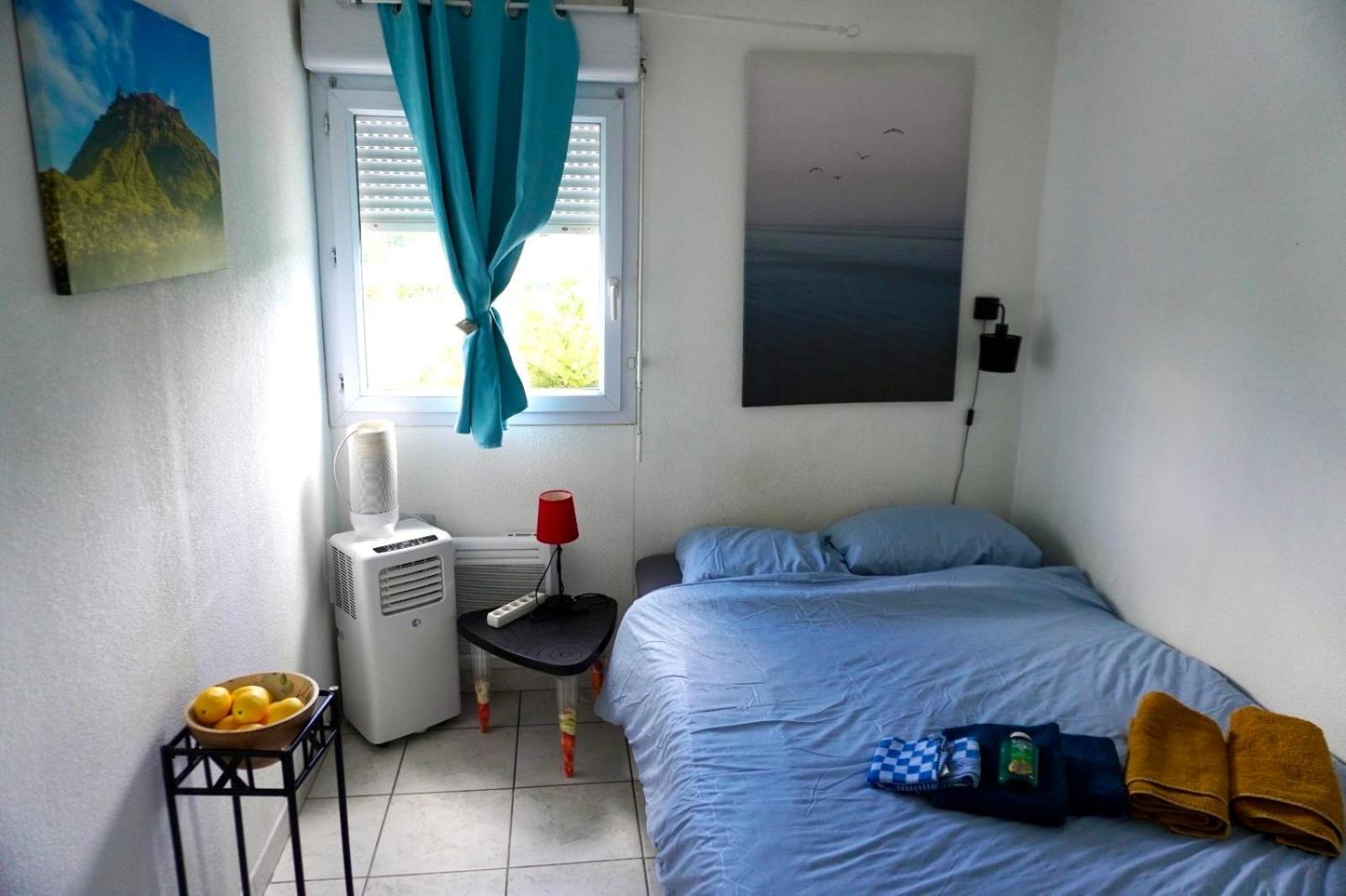 T2 Lumineux Et Piscine *